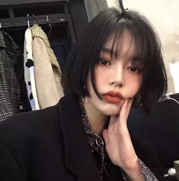 玉米上的麻雀